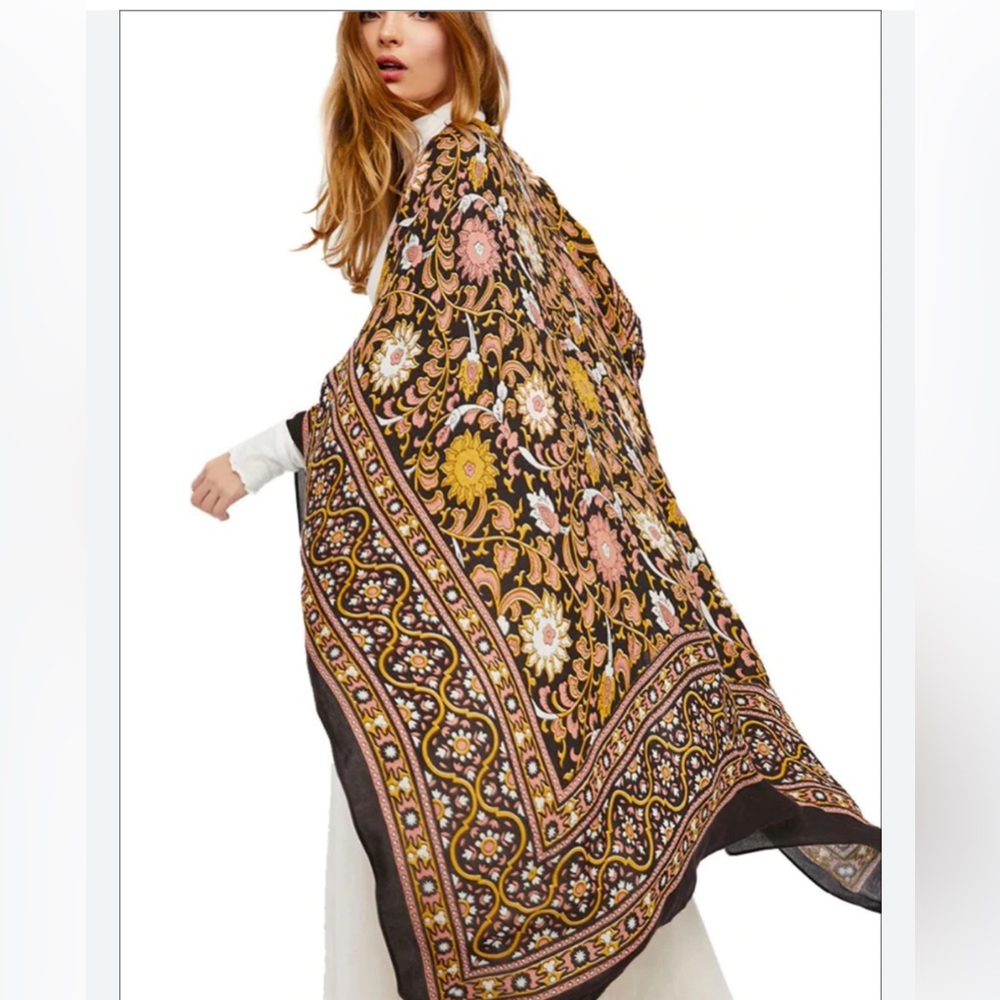 Free People bohemian shall